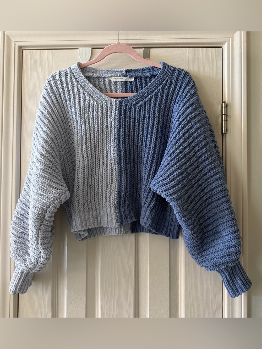 Altar'd State Two-Tone Split Colorblock Ribbed Knit Cropped Sweater Small